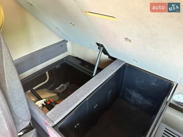 Белый Даф XF 105, объемом двигателя 12.9 л и пробегом 822 тыс. км за 35000 $, фото 1 на Automoto.ua