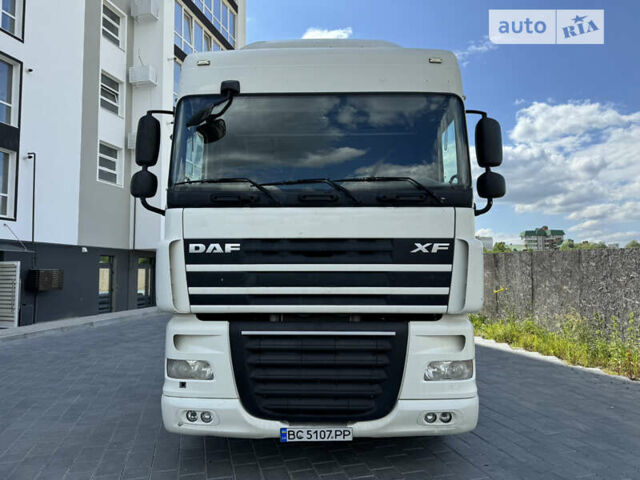 Белый Даф XF 105, объемом двигателя 12.9 л и пробегом 10 тыс. км за 17300 $, фото 5 на Automoto.ua