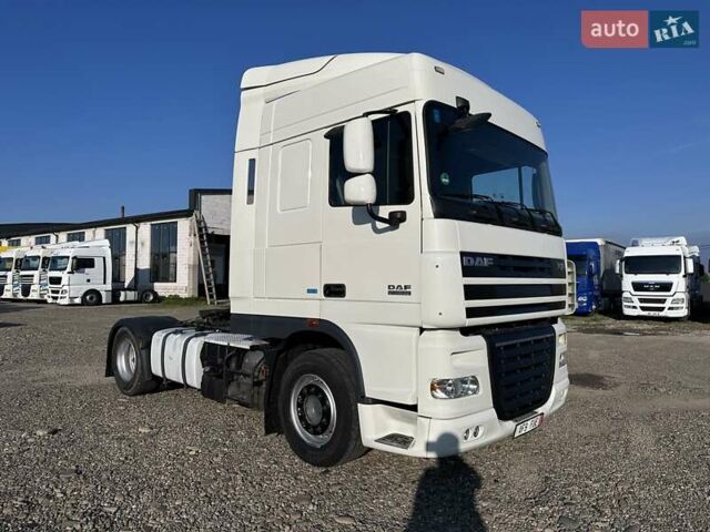 Белый Даф XF 105, объемом двигателя 12.9 л и пробегом 791 тыс. км за 19000 $, фото 3 на Automoto.ua