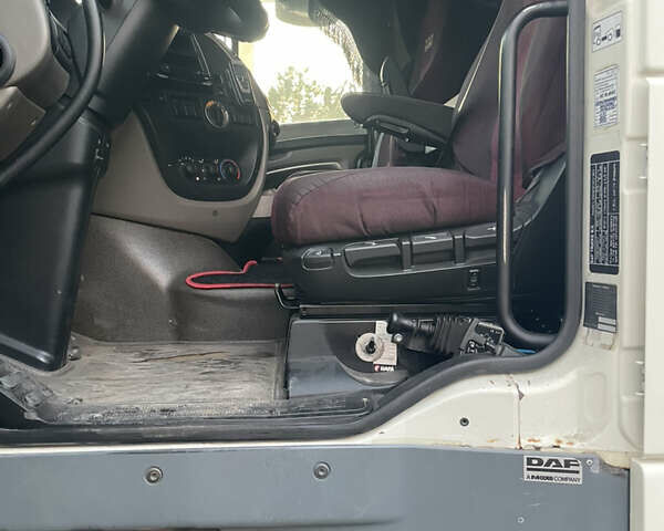 Белый Даф XF 105, объемом двигателя 0 л и пробегом 812 тыс. км за 22500 $, фото 5 на Automoto.ua