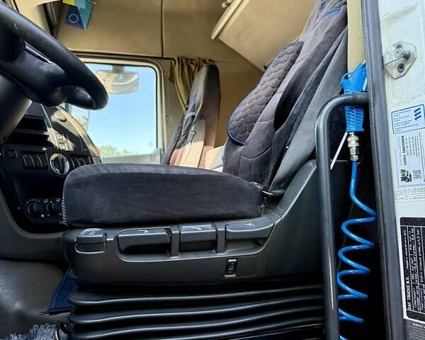 Белый Даф XF 105, объемом двигателя 12.9 л и пробегом 800 тыс. км за 39000 $, фото 26 на Automoto.ua