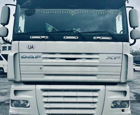 Белый Даф XF 105, объемом двигателя 12.9 л и пробегом 895 тыс. км за 17500 $, фото 2 на Automoto.ua