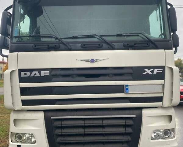 Белый Даф XF 105, объемом двигателя 12.9 л и пробегом 899 тыс. км за 13000 $, фото 2 на Automoto.ua