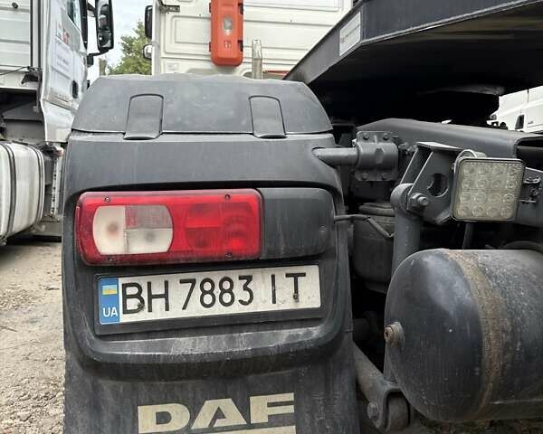 Білий Даф XF 105, об'ємом двигуна 12.9 л та пробігом 912 тис. км за 18500 $, фото 18 на Automoto.ua