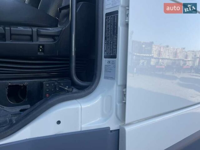 Белый Даф XF 105, объемом двигателя 12.9 л и пробегом 692 тыс. км за 25085 $, фото 10 на Automoto.ua