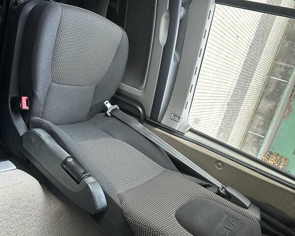 Белый Даф XF 105, объемом двигателя 12.9 л и пробегом 850 тыс. км за 17500 $, фото 19 на Automoto.ua