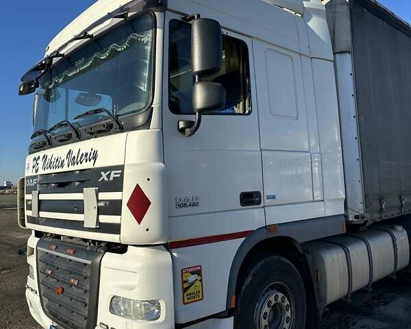 Белый Даф XF 105, объемом двигателя 12.9 л и пробегом 682 тыс. км за 18300 $, фото 4 на Automoto.ua