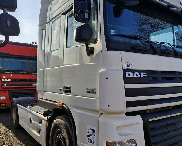 Белый Даф XF 105, объемом двигателя 12.9 л и пробегом 102 тыс. км за 6500 $, фото 2 на Automoto.ua