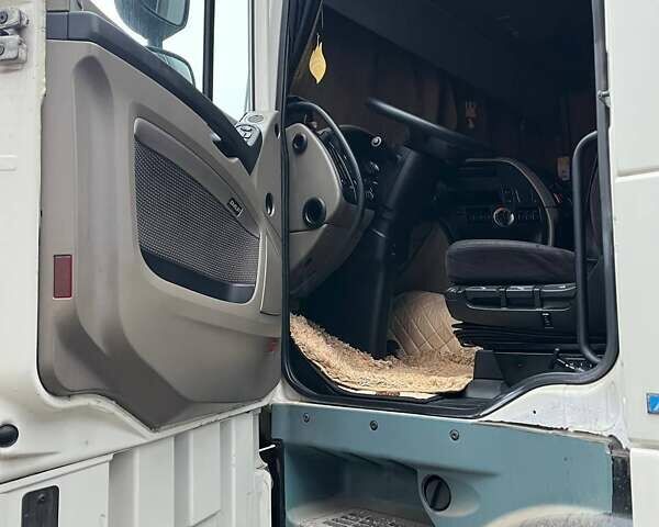 Білий Даф XF 105, об'ємом двигуна 12.9 л та пробігом 881 тис. км за 15000 $, фото 2 на Automoto.ua