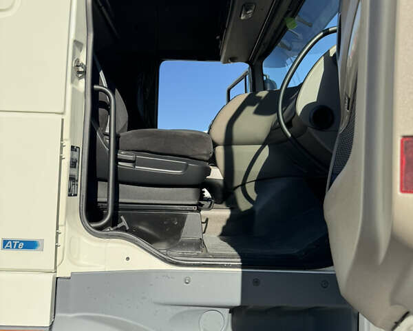 Белый Даф XF 105, объемом двигателя 12.9 л и пробегом 980 тыс. км за 17500 $, фото 27 на Automoto.ua