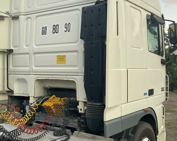 Белый Даф XF 105, объемом двигателя 0 л и пробегом 812 тыс. км за 22500 $, фото 1 на Automoto.ua