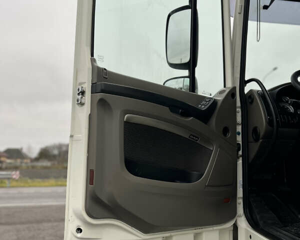 Білий Даф XF 105, об'ємом двигуна 12.9 л та пробігом 960 тис. км за 13300 $, фото 13 на Automoto.ua