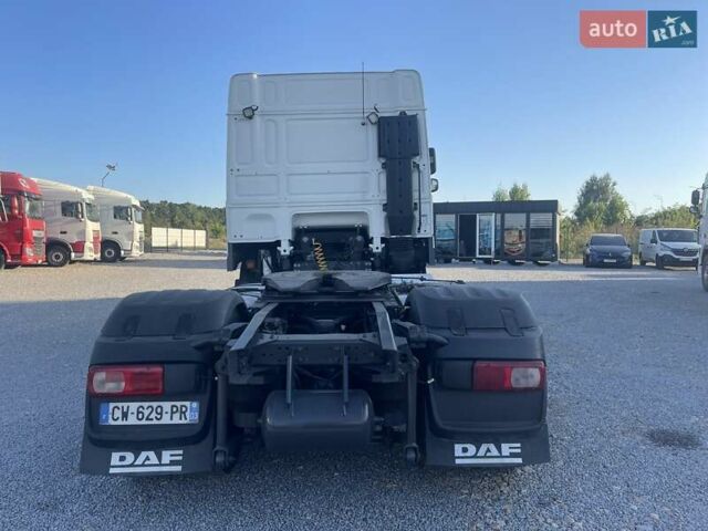 Белый Даф XF 105, объемом двигателя 12.9 л и пробегом 692 тыс. км за 25085 $, фото 2 на Automoto.ua