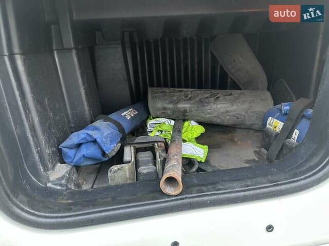 Белый Даф XF 105, объемом двигателя 12.9 л и пробегом 850 тыс. км за 17500 $, фото 37 на Automoto.ua