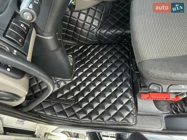 Белый Даф XF 105, объемом двигателя 12.9 л и пробегом 850 тыс. км за 17500 $, фото 17 на Automoto.ua