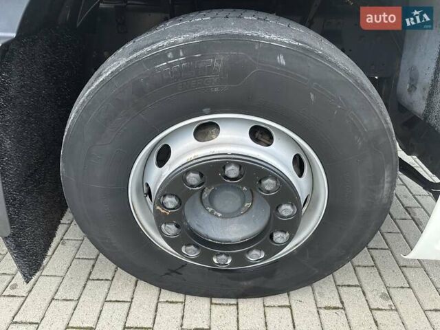 Белый Даф XF 105, объемом двигателя 12.9 л и пробегом 850 тыс. км за 17500 $, фото 27 на Automoto.ua