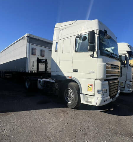 Белый Даф XF 105, объемом двигателя 12.9 л и пробегом 45 тыс. км за 21000 $, фото 2 на Automoto.ua