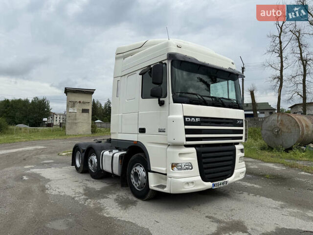 Белый Даф XF 105, объемом двигателя 12.5 л и пробегом 720 тыс. км за 17900 $, фото 2 на Automoto.ua