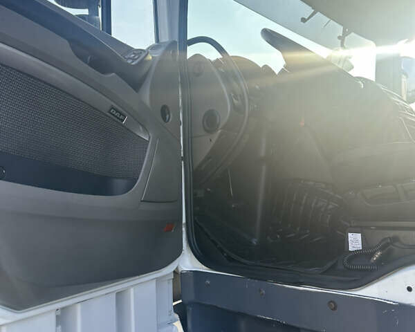 Белый Даф XF 105, объемом двигателя 12.9 л и пробегом 1 тыс. км за 18386 $, фото 10 на Automoto.ua