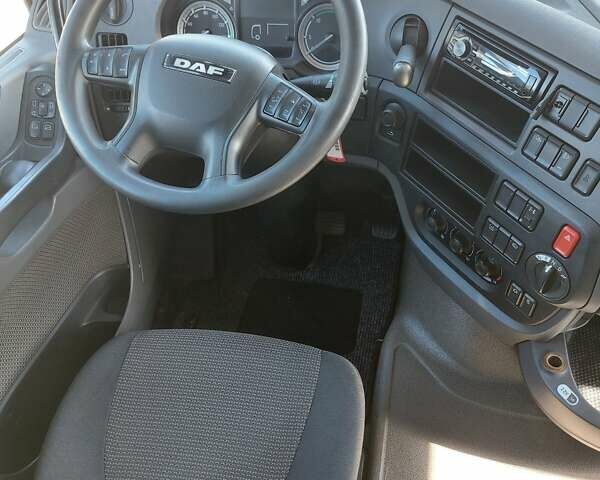 Белый Даф XF 105, объемом двигателя 12.9 л и пробегом 560 тыс. км за 29909 $, фото 25 на Automoto.ua