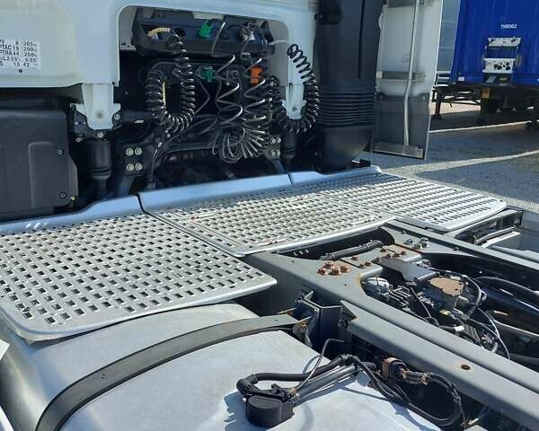 Белый Даф XF 105, объемом двигателя 12.9 л и пробегом 560 тыс. км за 29909 $, фото 8 на Automoto.ua