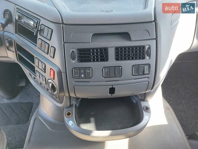 Белый Даф XF 105, объемом двигателя 12.9 л и пробегом 560 тыс. км за 29909 $, фото 19 на Automoto.ua