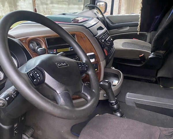 Даф XF 105 2008 у Ахтырке на Automoto.ua Чорний Даф XF 105, об'ємом двигуна 12.9 л та пробігом 916 тис. км за 10900 $, фото 7 на Automoto.ua