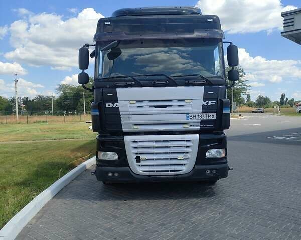 Чорний Даф XF 105, об'ємом двигуна 12.9 л та пробігом 900 тис. км за 7500 $, фото 16 на Automoto.ua