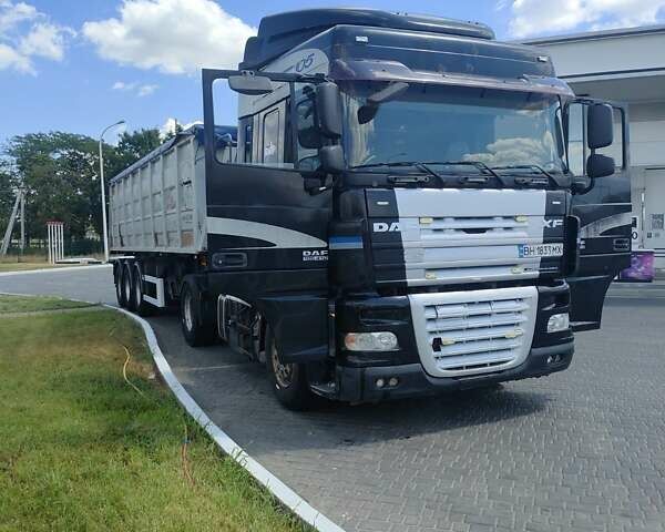 Чорний Даф XF 105, об'ємом двигуна 12.9 л та пробігом 900 тис. км за 7500 $, фото 10 на Automoto.ua