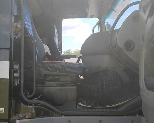 Чорний Даф XF 105, об'ємом двигуна 12.9 л та пробігом 900 тис. км за 7500 $, фото 26 на Automoto.ua