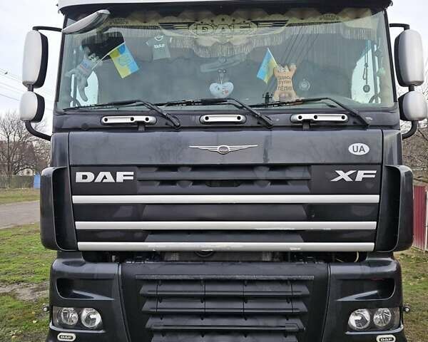 Чорний Даф XF 105, об'ємом двигуна 12.9 л та пробігом 1 тис. км за 12000 $, фото 1 на Automoto.ua