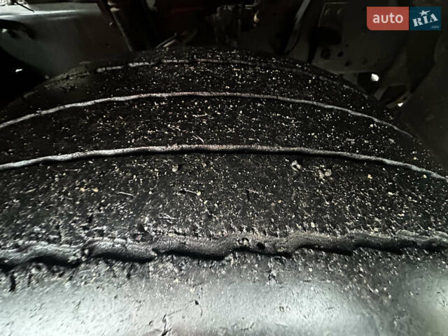 Черный Даф XF 105, объемом двигателя 0 л и пробегом 1000 тыс. км за 13000 $, фото 4 на Automoto.ua