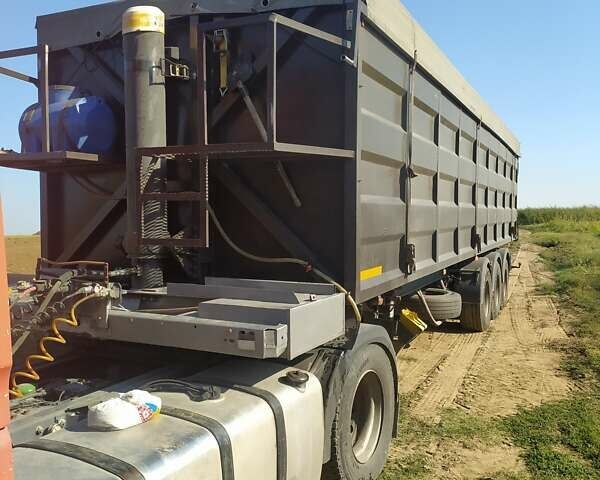 Даф XF 105 2006 у Хмельницькому на Automoto.ua Червоний Даф XF 105, об'ємом двигуна 12.9 л та пробігом 1 тис. км за 220000 $, фото 8 на Automoto.ua