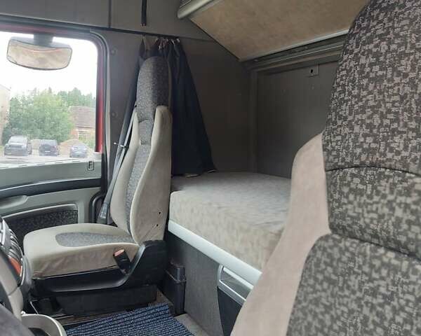 Червоний Даф XF 105, об'ємом двигуна 12.9 л та пробігом 999 тис. км за 11000 $, фото 4 на Automoto.ua