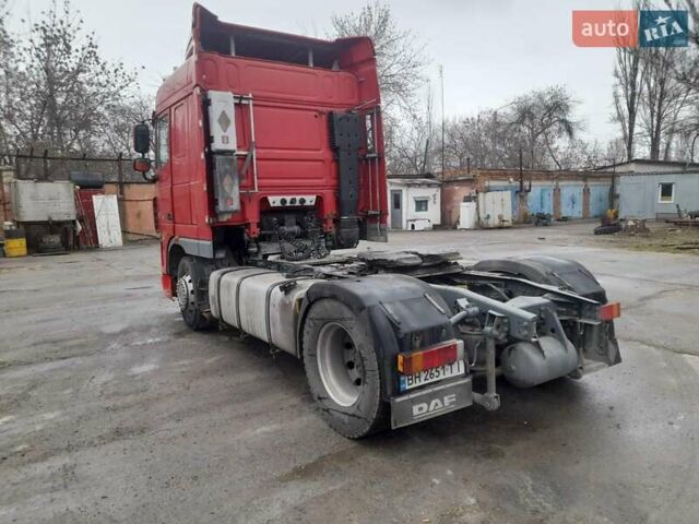 Красный Даф XF 105, объемом двигателя 12.9 л и пробегом 800 тыс. км за 18000 $, фото 7 на Automoto.ua