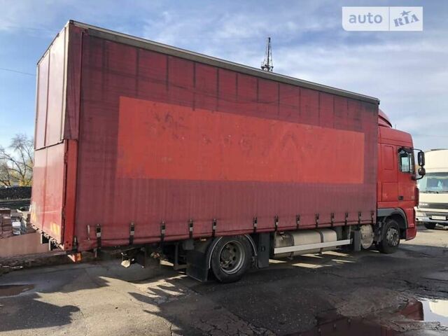 Червоний Даф XF 105, об'ємом двигуна 12.9 л та пробігом 821 тис. км за 40000 $, фото 2 на Automoto.ua