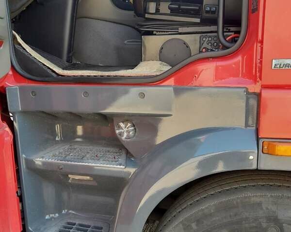 Красный Даф XF 105, объемом двигателя 12.9 л и пробегом 10 тыс. км за 15500 $, фото 5 на Automoto.ua