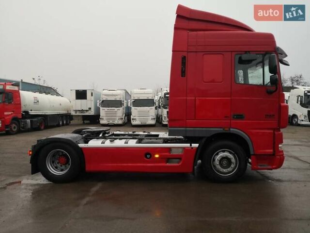 Червоний Даф XF 105, об'ємом двигуна 12.9 л та пробігом 379 тис. км за 16200 $, фото 4 на Automoto.ua