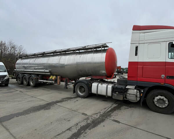 Красный Даф XF 105, объемом двигателя 12.9 л и пробегом 1 тыс. км за 9500 $, фото 4 на Automoto.ua