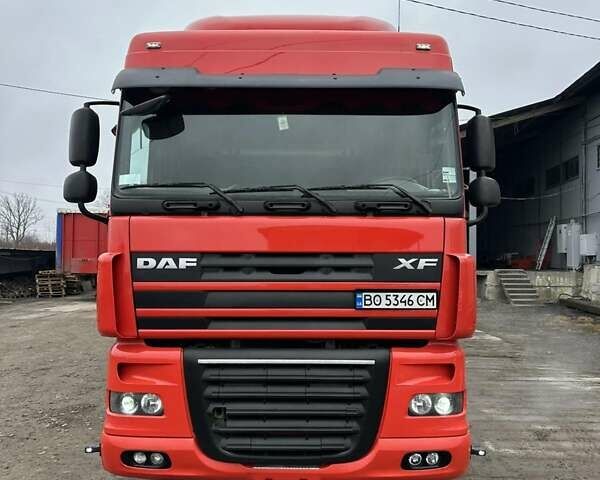 Червоний Даф XF 105, об'ємом двигуна 12.9 л та пробігом 1 тис. км за 9400 $, фото 2 на Automoto.ua