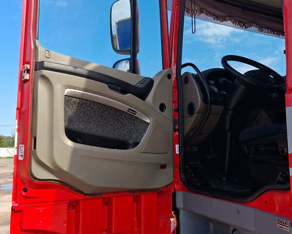 Красный Даф XF 105, объемом двигателя 12.9 л и пробегом 1 тыс. км за 8950 $, фото 21 на Automoto.ua