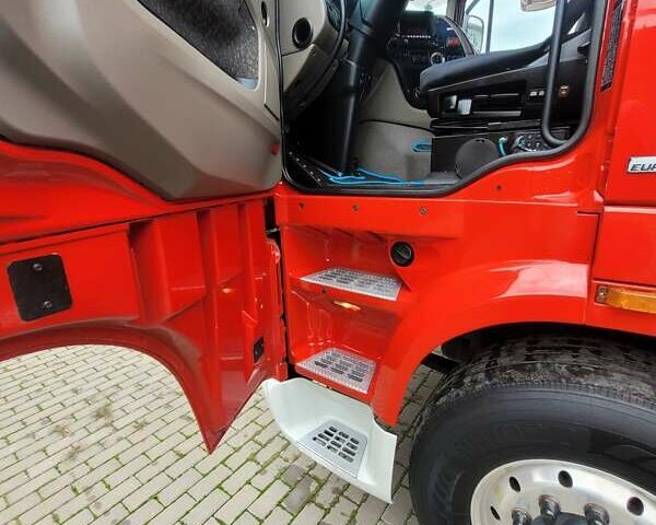 Красный Даф XF 105, объемом двигателя 12.9 л и пробегом 929 тыс. км за 12000 $, фото 9 на Automoto.ua