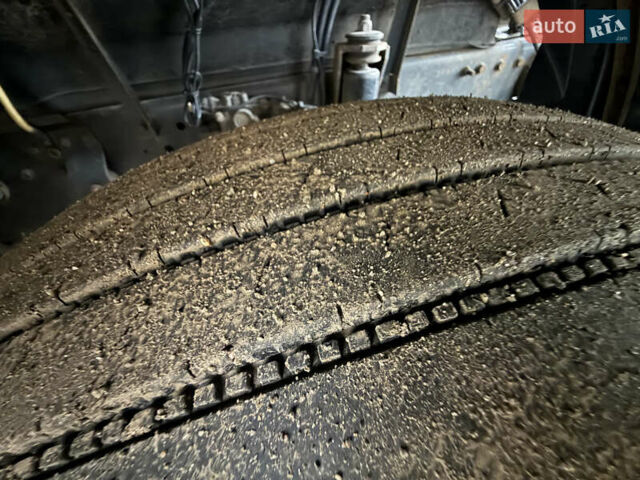 Червоний Даф XF 105, об'ємом двигуна 12.9 л та пробігом 989 тис. км за 9499 $, фото 13 на Automoto.ua