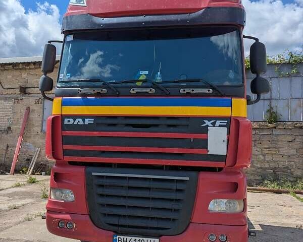 Красный Даф XF 105, объемом двигателя 12.9 л и пробегом 2 тыс. км за 11900 $, фото 2 на Automoto.ua