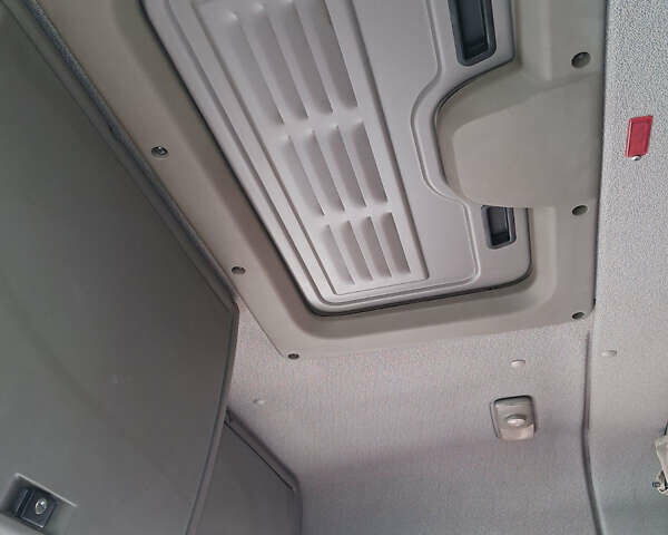 Красный Даф XF 105, объемом двигателя 12.9 л и пробегом 1 тыс. км за 8950 $, фото 26 на Automoto.ua
