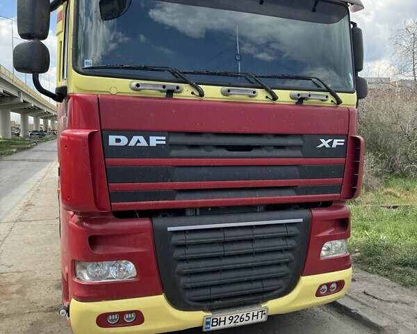 Красный Даф XF 105, объемом двигателя 12.9 л и пробегом 1 тыс. км за 10000 $, фото 3 на Automoto.ua