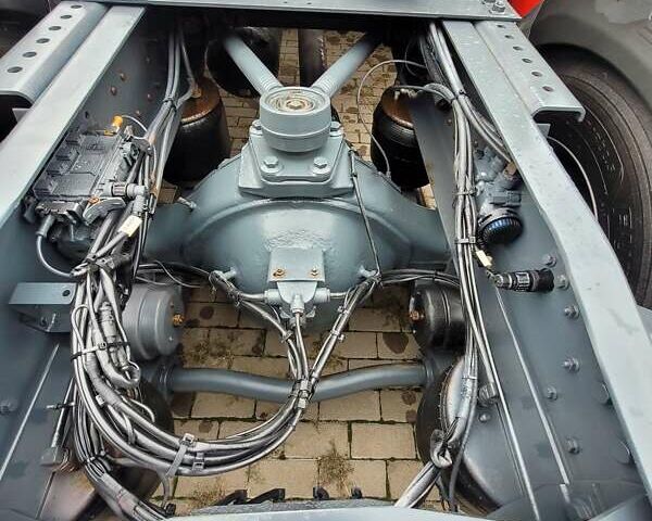 Красный Даф XF 105, объемом двигателя 12.9 л и пробегом 929 тыс. км за 12000 $, фото 15 на Automoto.ua