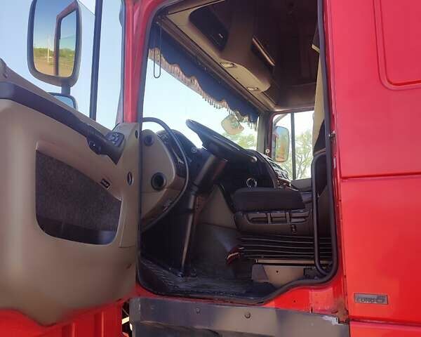 Красный Даф XF 105, объемом двигателя 12.9 л и пробегом 1 тыс. км за 12500 $, фото 4 на Automoto.ua