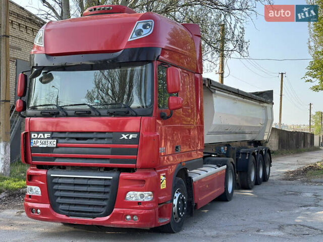 Красный Даф XF 105, объемом двигателя 12.9 л и пробегом 950 тыс. км за 32000 $, фото 1 на Automoto.ua
