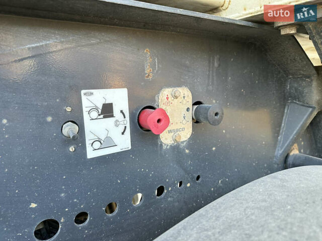 Даф XF 105 2010 в Запорожье на Automoto.ua Красный Даф XF 105, объемом двигателя 12.9 л и пробегом 950 тыс. км за 30999 $, фото 13 на Automoto.ua